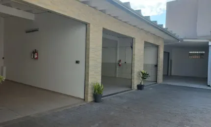 Sala comercial com 6 salas para alugar no Fazenda, Itajaí 