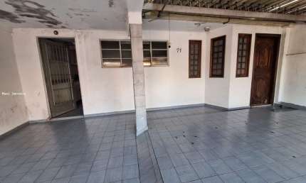 Casa para Venda em São Bernardo do Campo, Assunção, 4 dormitórios, 1 suíte, 3 banheiros, 3 vagas
