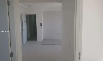 Apartamento para Venda em São Roque, Jardim Guaçu, 2 dormitórios, 1 suíte, 2 banheiros, 1 vaga