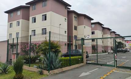 Excelente apartamento com 2 dormitórios em São José dos Pinhais