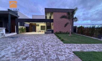 Cond. Alphaville Castelo -Casa com 4 dormitórios à venda, 237 m² por R$ 2.500.000