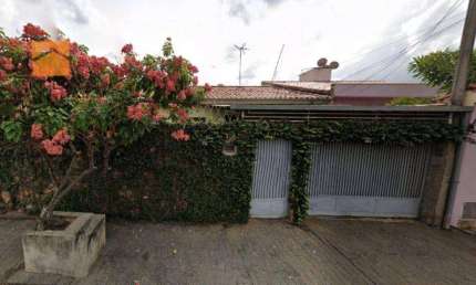 Casa com 3 dormitórios para alugar, 250 m² por R$ 3.390/mês - Jardim Maria do Carmo - Sorocaba/SP