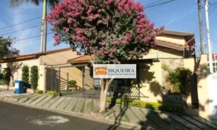 Casa com 3 dormitórios à venda, 250 m² por R$ 930.000,00 - Vila Angélica - Sorocaba/SP