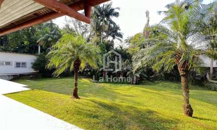 Terreno comercial à venda em Água Verde, Blumenau  por R$ 4.100.000