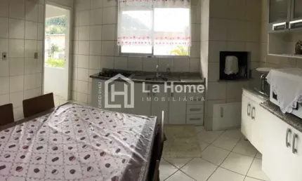 Apartamento com 2 quartos à venda em Água Verde, Blumenau  por R$ 380.000