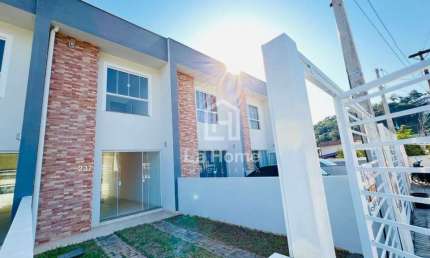 Casa com 2 quartos à venda no Velha, Blumenau  por R$ 365.000