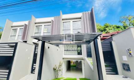 Casa com 3 quartos à venda em Água Verde, Blumenau , 138 m2 por R$ 760.000