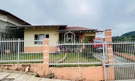 Casa com 3 quartos à venda no Budag, Rio do Sul , 161 m2 por R$ 500.000