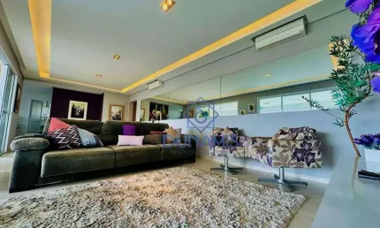 Lindo Apartamento na Praia da Enseada com varanda Gourmet