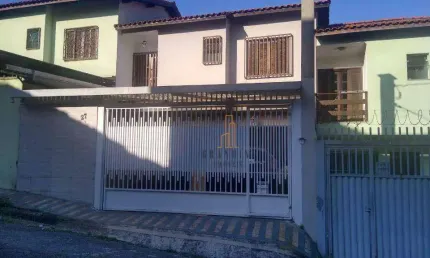 Sobrado à venda, 111 m² por R$ 700.000,00 - Vila Helena - Santo André/SP