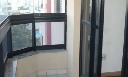 Ótimo apto na vila gilda. 102 m², 2 suítes, 2 vagas.
