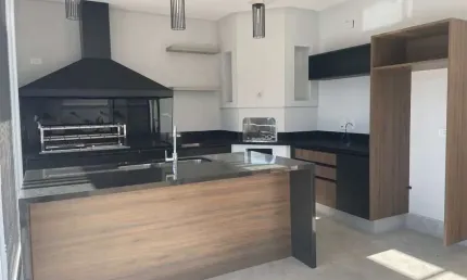 Você vivendo no melhor de Tamboré, numa casa completa e espaçosa - conde