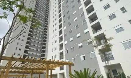 Apartamento a venda no Viva Clube Carapicuiba, 2 quartos, andar alto, sacada e 1 vaga para carro