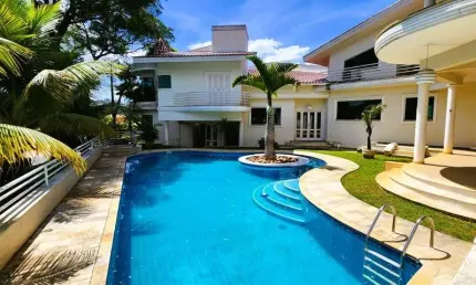 Casa e venda em alphaville 12, 4 suítes (4 quartos), com quintal verdejante e charmoso espaço da piscina