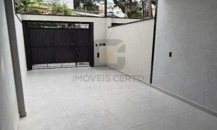 A sua casa nova com 3 quartos, no Bela Vista Osasco, com tamanho ideal e muito charme