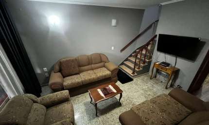 Casa com 3 Dormitórios e Edícula em Presidente Altino - Duas Casas no Mesmo Terreno!