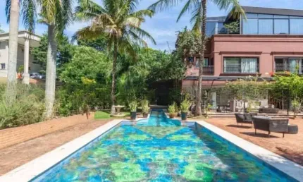 Maravilhosa Casa no Tamboré 2 com 5 suítes e com acabamento