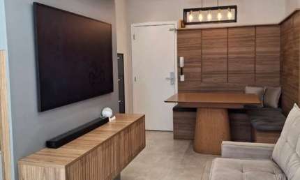 Apartamento à venda em Barueri-SP, Alphaville Empresarial: 2 quartos, 1 sala, 1 banheiro, 1 vaga, 52m² de área.