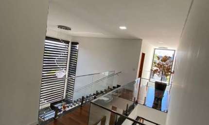 Mobiliada e Decorada, em uma alameda gostosa e quatro boas suítes - genesis 2