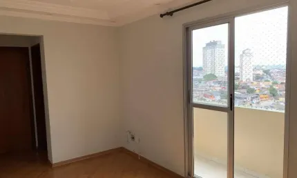 Apartamento a venda no bairro Jaguaribe de 2 dormitórios
