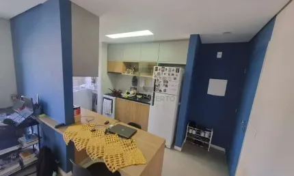 Apartamento a venda em andar baixo, região do parque municipal no alphaview barueri, com sacada e 2 quartos