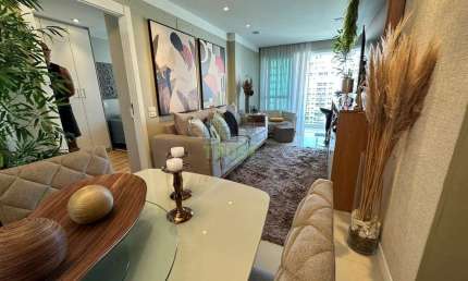 Apartamento para Venda em Rio de Janeiro, Barra da Tijuca, 2 dormitórios, 1 suíte, 2 banheiros, 1 vaga