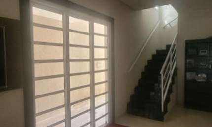 SOBRADO COM 3 DORMITÓRIOS SENDO 1 SUITE  A VENDA,200 m² Parque Flamengo - Guarulhos - SP