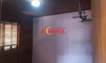 SOBRADO COM 3 QUARTOS, SENDO 2 SUÍTES A VENDA, 170m² - VILA CAPITÃO RABELO - GUARULHOS/SP