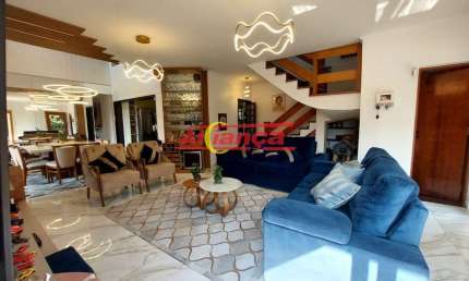 SOBRADO COM 5 DORMITÓRIOS SENDO  4 SUITE A VENDA, 517 m² Jardim Santa Mena - Guarulhos - SP