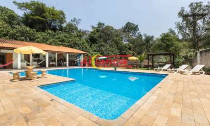 Linda Chacara em Mairiporã - Próximo a Guarulhos - 2 Excelentes Casas