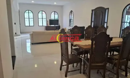 Sobrado com 5 dormitorios, sendo 2 suítes a venda, 400 m² vila galvão - guarulhos - sp