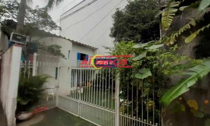 SOBRADO COM 4  QUARTOS SENDO 1 SUITE A VENDA,266,52  m² Centro - Guarulhos - SP
