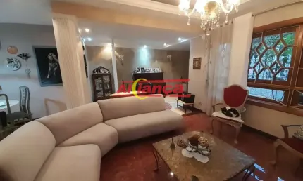 SOBRADO COM 3 DORMITÓRIOS SENDO UM SUÍTE A VENDA, 280 m²Jardim Santa Clara - Guarulhos - SP