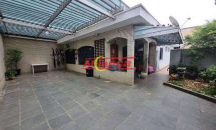 CASA TÉRREA COM PISCINA  A VENDA, POR R$ 800.000,00 - JARDIM VILA GALVÃO - 335M²