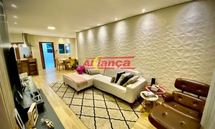 Lindo Sobrado no Tatuapé PORTEIRA FECHADA 450 m², 4 dormitórios, sendo 3 suítes, 1 Master, 4 vagas