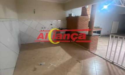 'O lar dos seus sonhos aguarda por você! , próximo ao shopping e a diversos comércios, proporcionand