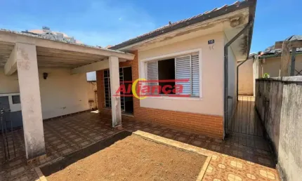 Casa Térrea na Vila Zamataro ? Seu Novo Lar Aguardando Transformação!