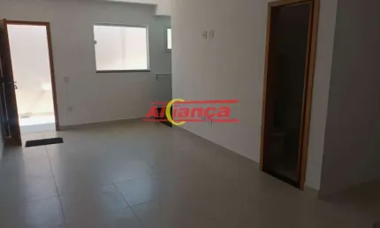 Sobrado à venda, 70 m² por R$ 690.000,00 - Penha com 2 suítes e 2 vagas