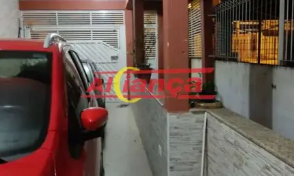 SOBRADO NO JARDIM MARIA DIRCE, AMPLO E COM EXCELENTE ACABAMENTO ( duas casas )
