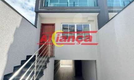 Na Parada Inglesa: Sobrado Novo com 3 Suítes e 180m²!