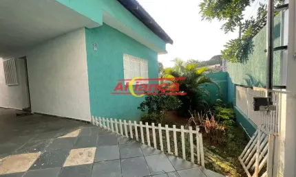 CASA TÉRREA COM 250M² DE TERRENO - JARDIM SANTA MENA - GUARULHOS/SP