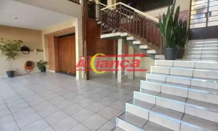 Casa com 3 quartos à venda na Rua Emídio Gualberto, 265, Jardim Almeida Prado, Guarulhos