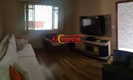 CASA TÉRREA À VENDA, 125 M² - Jardim Adriana - Guarulhos - SP  COM 2 DORMITÓRIOS, 2 VAGAS E CHURRASQ