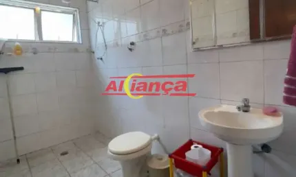 Casa em condomínio fechado com 5 quartos à venda na Rua Benjamin José Antônio, 451, Vila Maricy, Guarulhos
