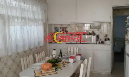 Sobrado com 3 dormitórios de 3 vagas de garagem no carrão