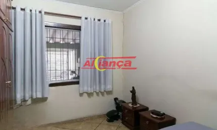 Casa 2 dorms ´/ 2 vagas / vila galvão 200 m2 terreno 800 mil