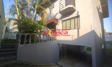 Parque Renato Maia, Magnífico sobrado 309 m2, 4 dormitórios, 8 vagas