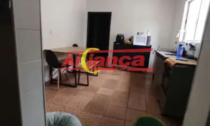 Casa Térrea, excelente localização 200m²- Pq. Sto Antonio- Guarulhos- Sp.