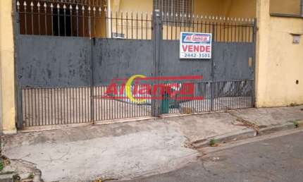 casa térrea com 02 quartos , 02 vagas, próximo ao Shopping Internacional de Guarulhos,