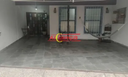 SOBRADO COM 3 QUARTOS (03 SUÍTES) - JARDIM SANTA CLARA - GUARULHOS/SP